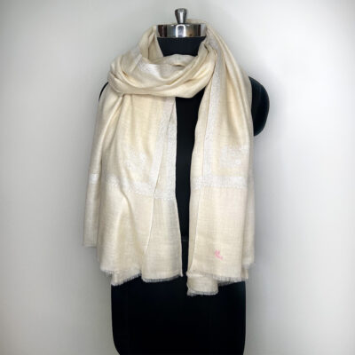 Border Emb. Scarf #452