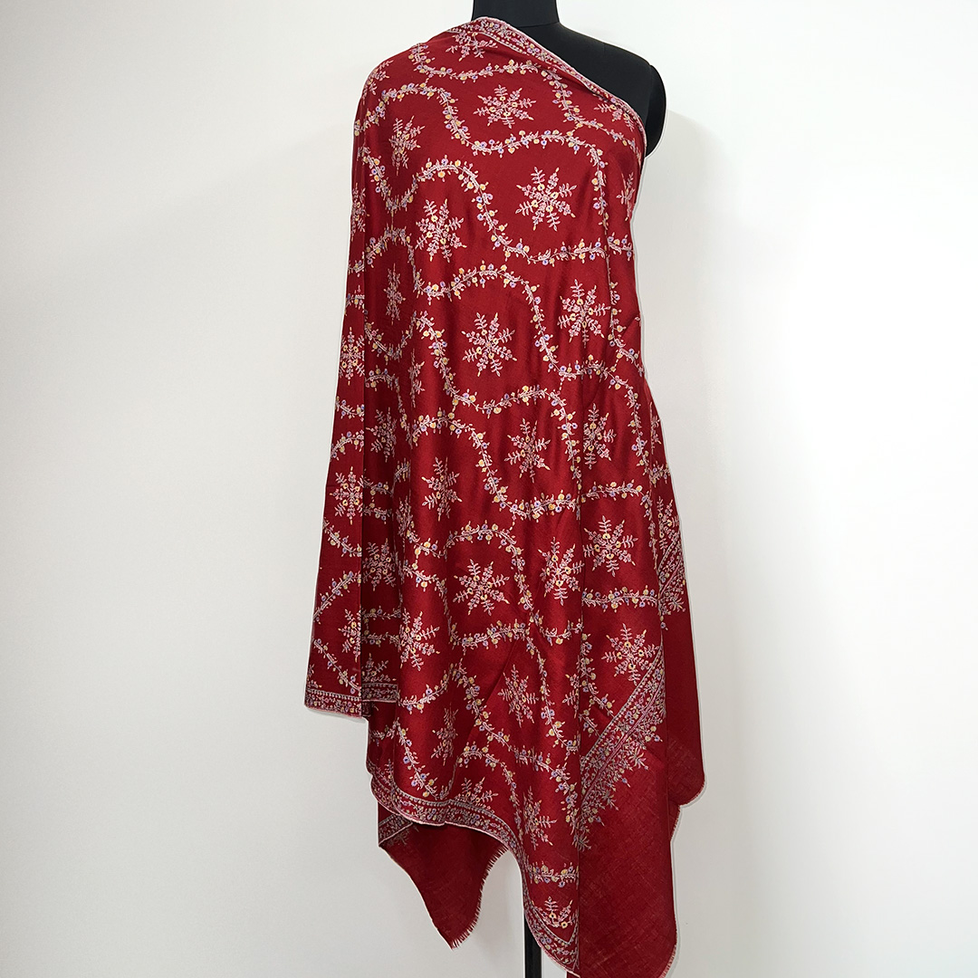 Fully Emb. Shawl #833