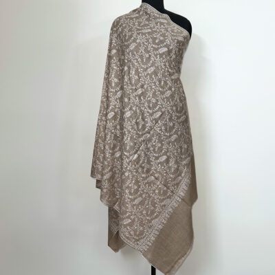 Fully Emb. Shawl #287