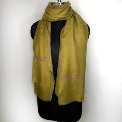 Border Emb. Scarf #762