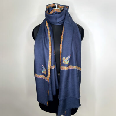 Border Emb. Scarf #124