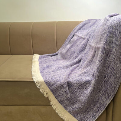 Lavande Clair Throw